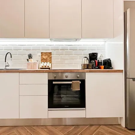 Apartment Valtetsiou Central 50sqm Apt In